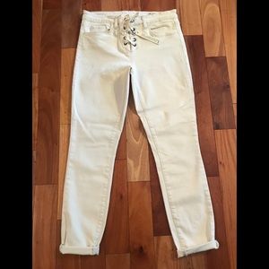 NWT - Blank NYC Trendy Jeans